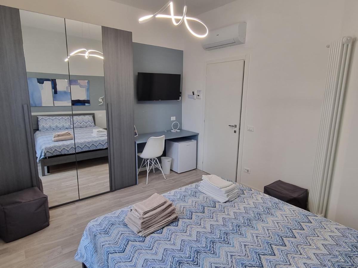 Blue House Apartment - San Massimo ヴェローナ エクステリア 写真