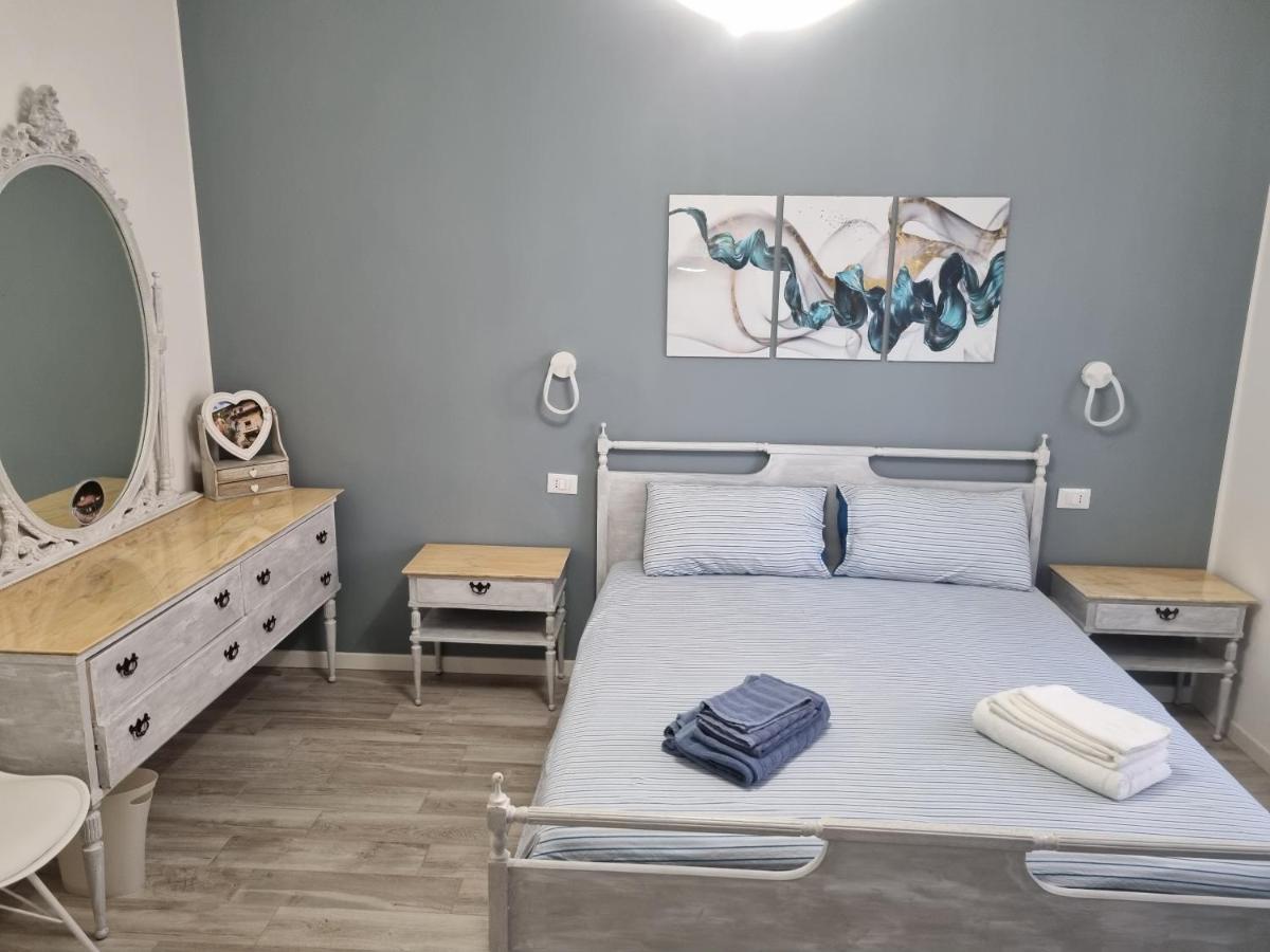 Blue House Apartment - San Massimo ヴェローナ エクステリア 写真
