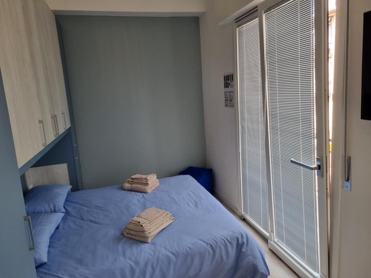 Blue House Apartment - San Massimo ヴェローナ エクステリア 写真