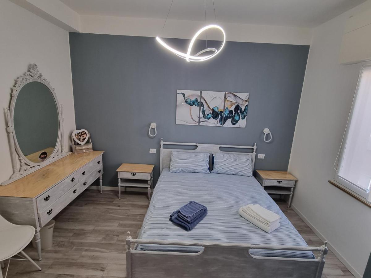 Blue House Apartment - San Massimo ヴェローナ エクステリア 写真
