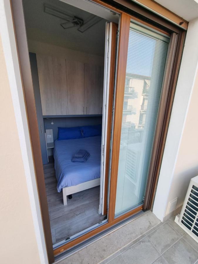 Blue House Apartment - San Massimo ヴェローナ エクステリア 写真