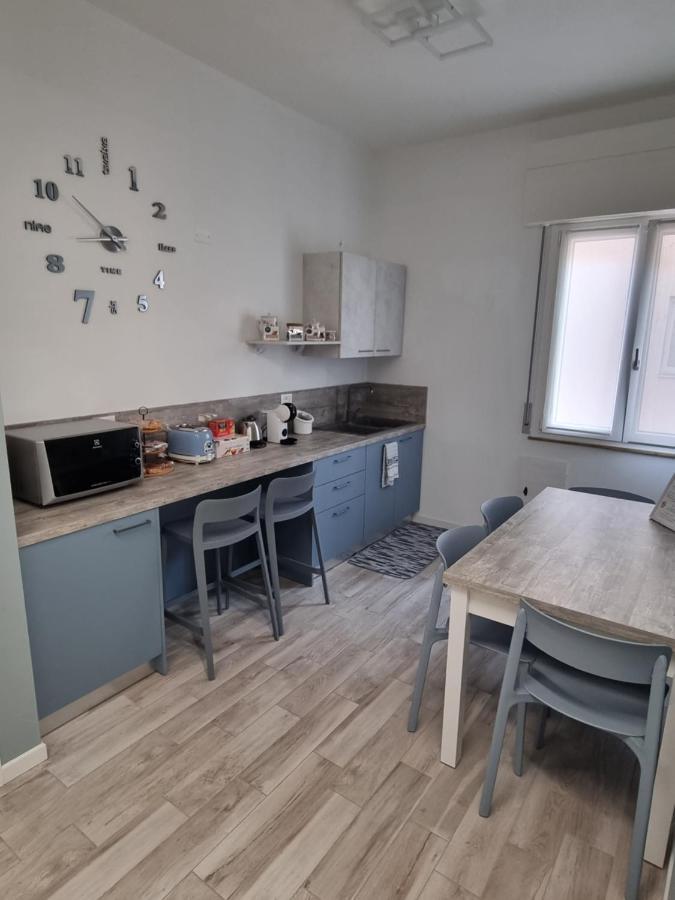 Blue House Apartment - San Massimo ヴェローナ エクステリア 写真
